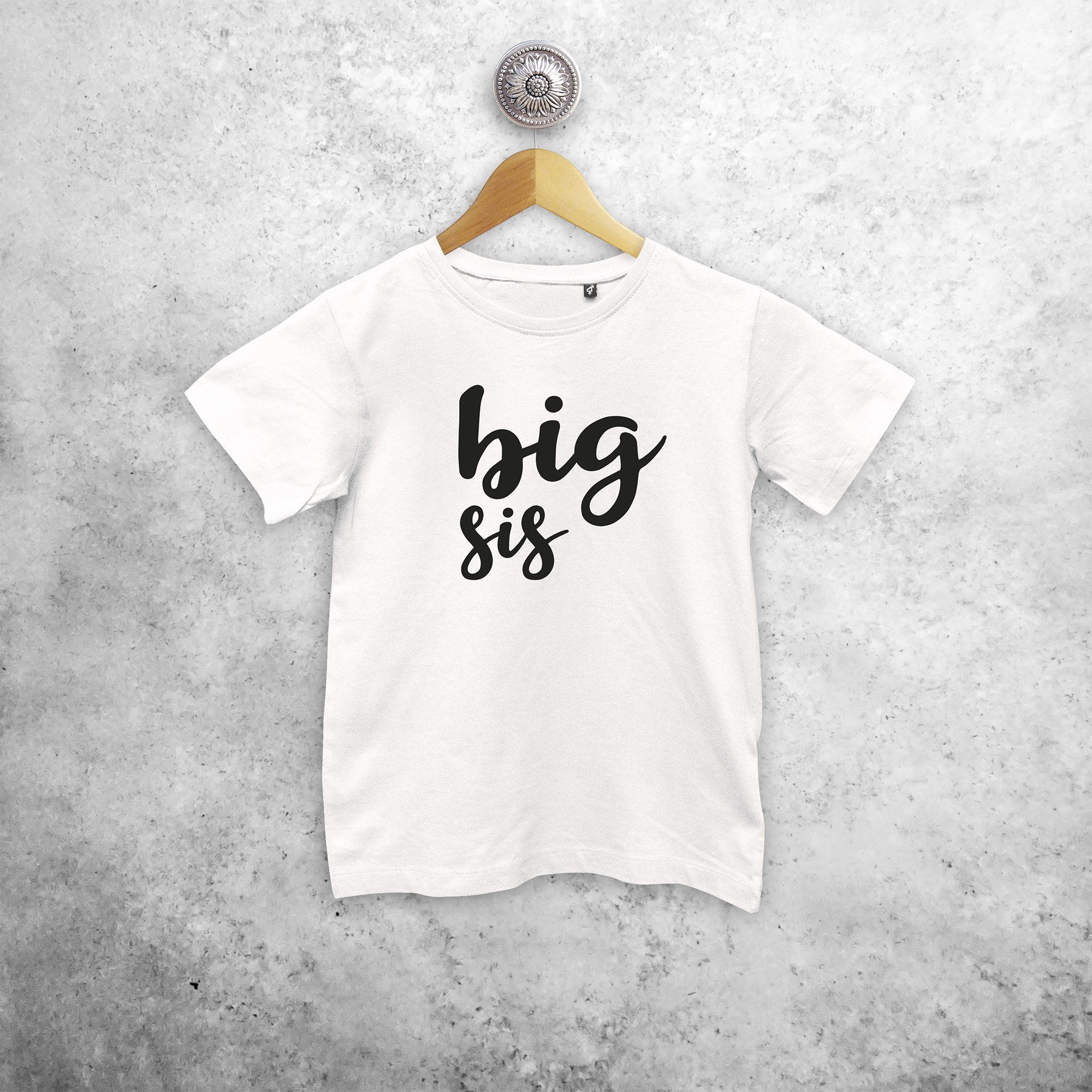 'Big sis' kids shortsleeve shirt