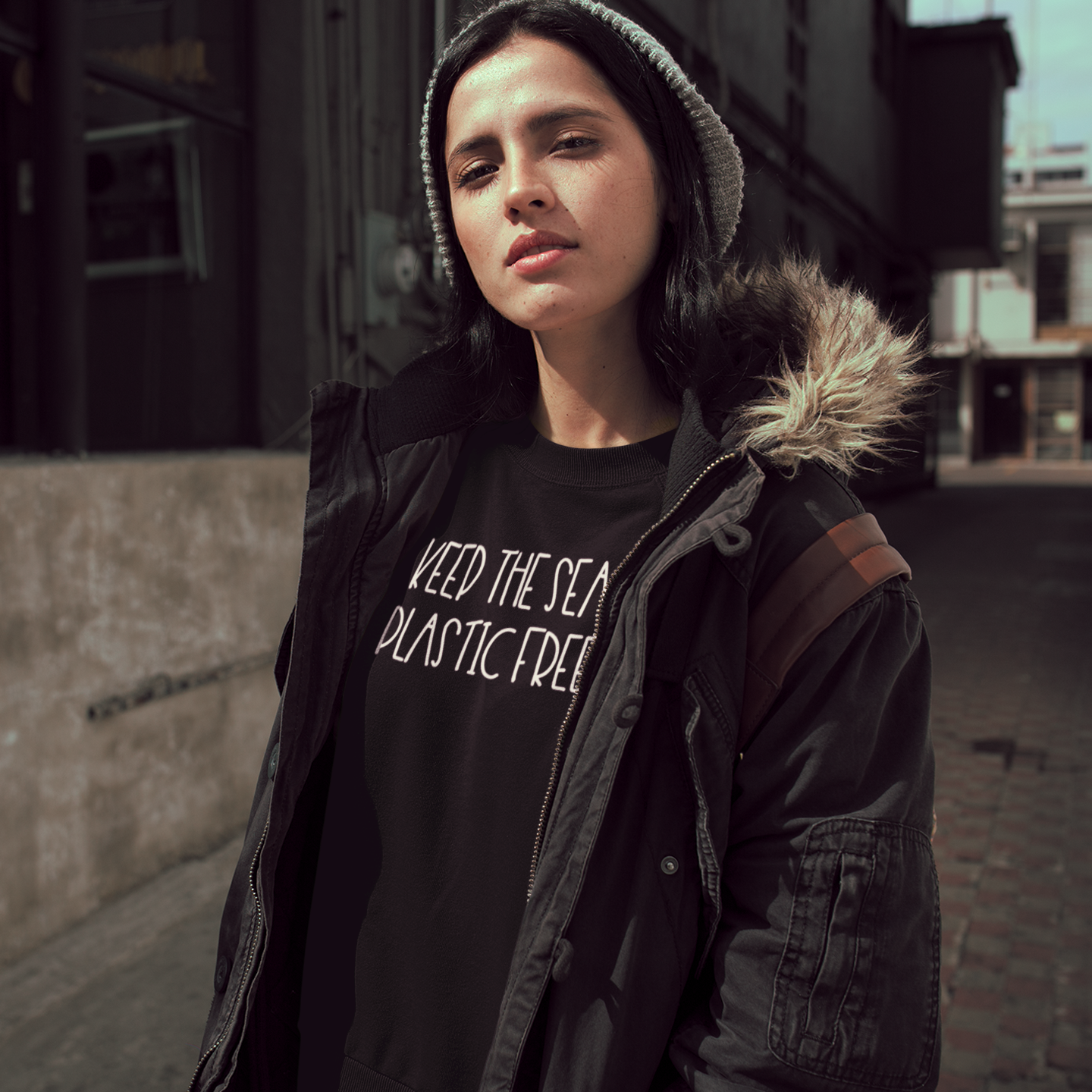 'Keep the sea plastic free' sweater