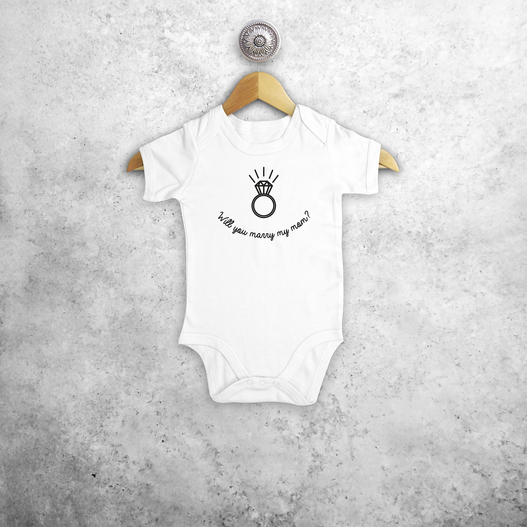 'Will you mary my mom/daddy/...' baby shortsleeve bodysuit