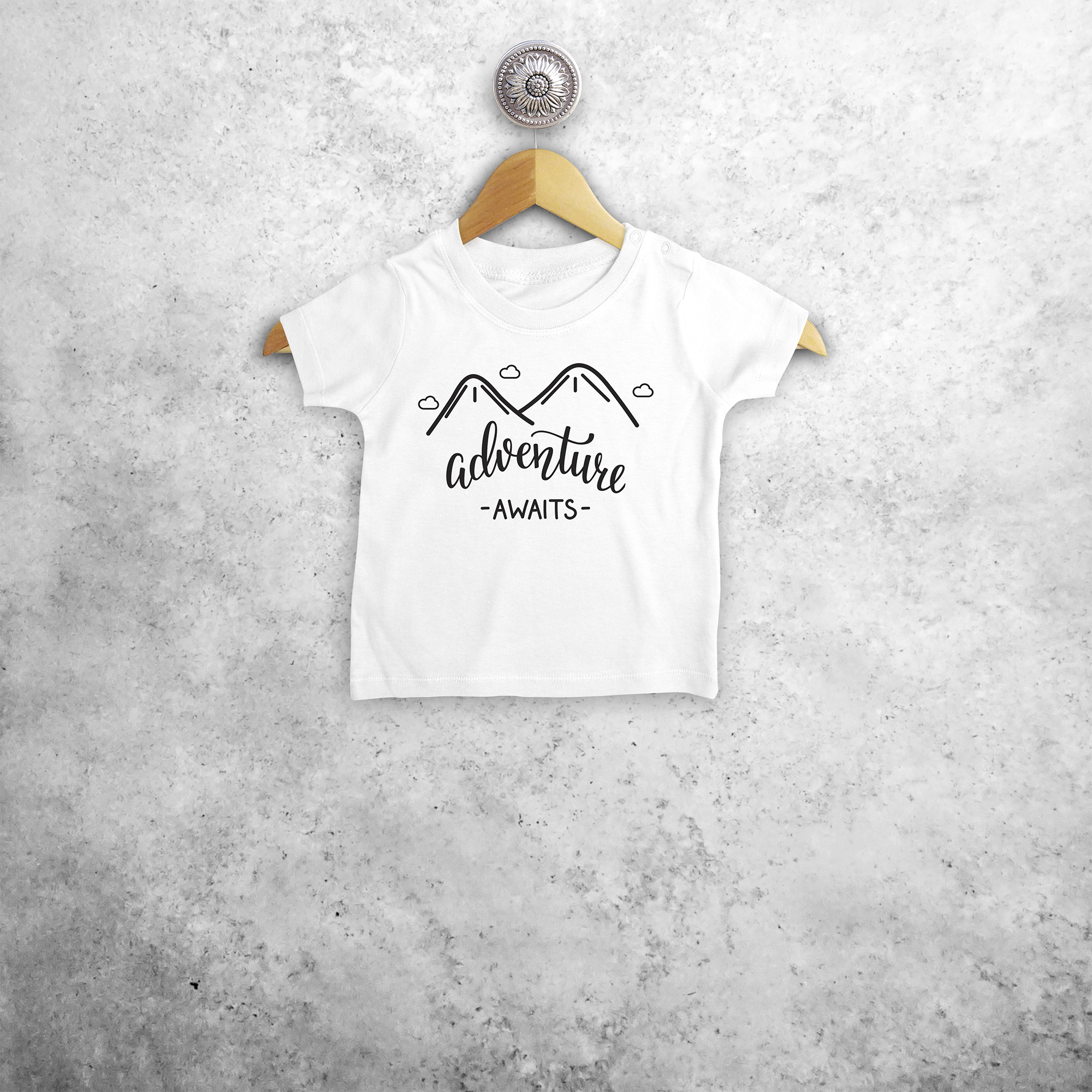 'Adventure awaits' baby shortsleeve shirt