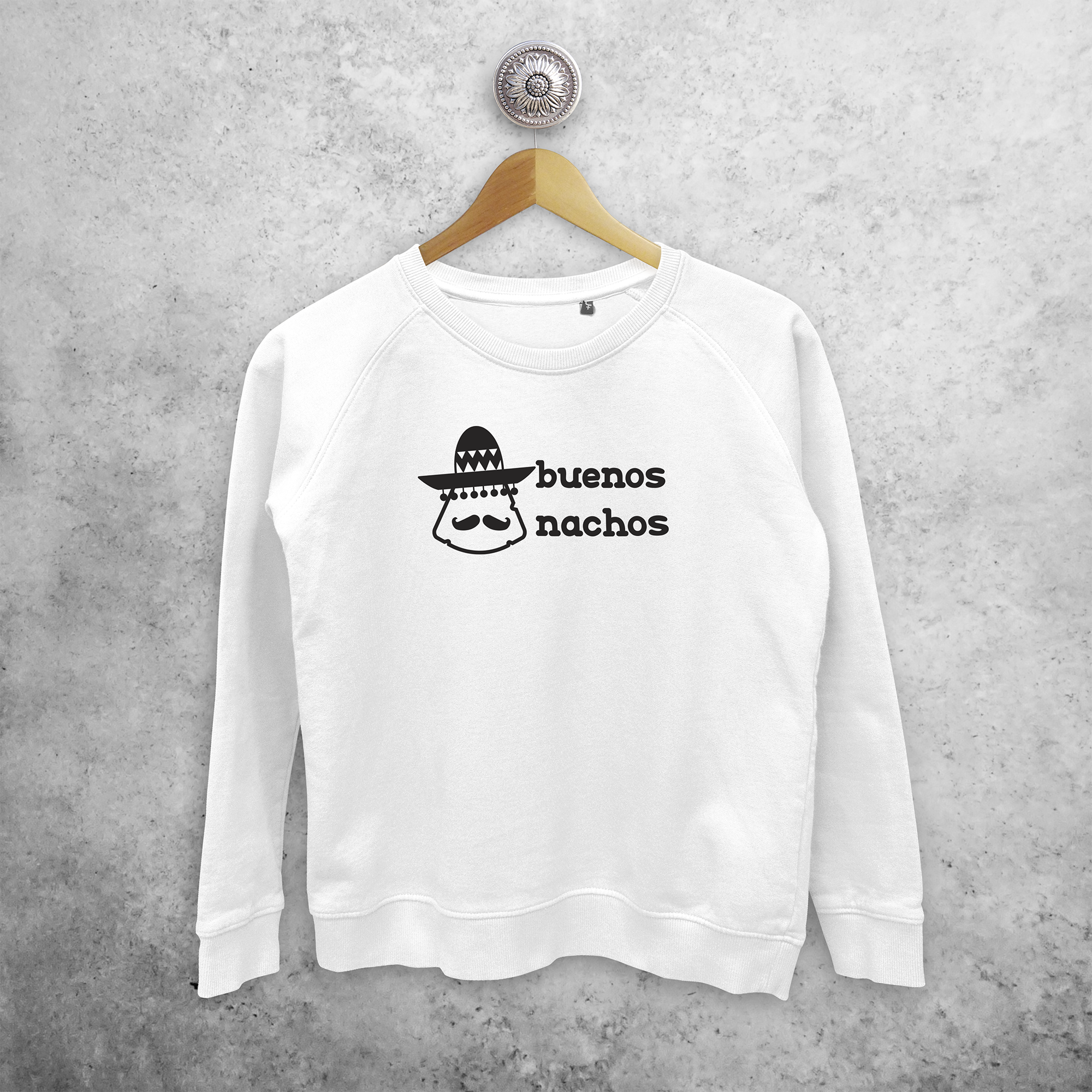 'Buenos nachos' sweater