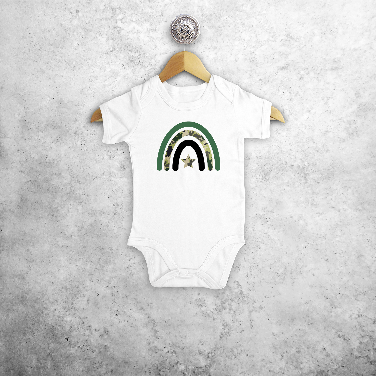 Camouflage rainbow baby shortsleeve bodysuit