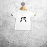 'Step it up' baby shortsleeve shirt